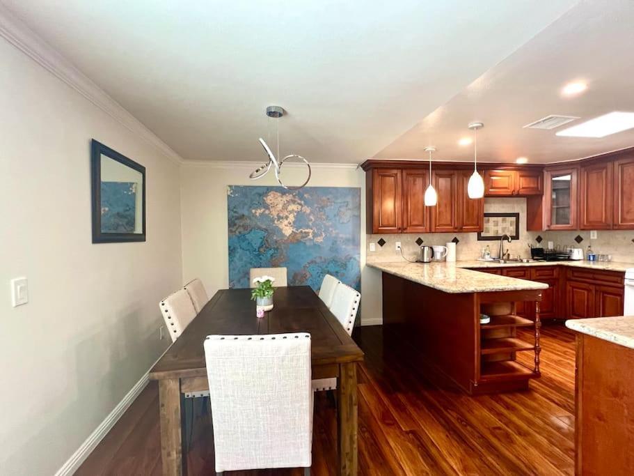 Easy Access To Everywhere West Covina Exterior photo